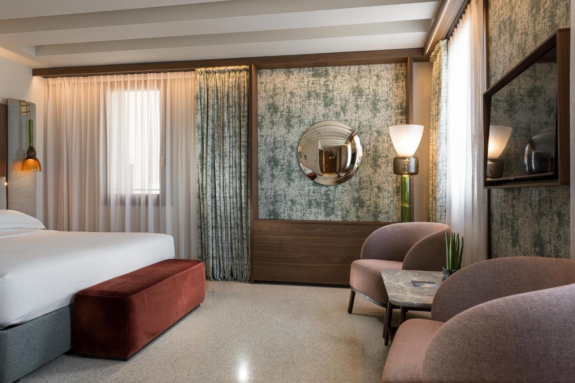 Ca'Di Dio-Small Luxury Hotel ヴェネツィア エクステリア 写真 A room at the hotel
